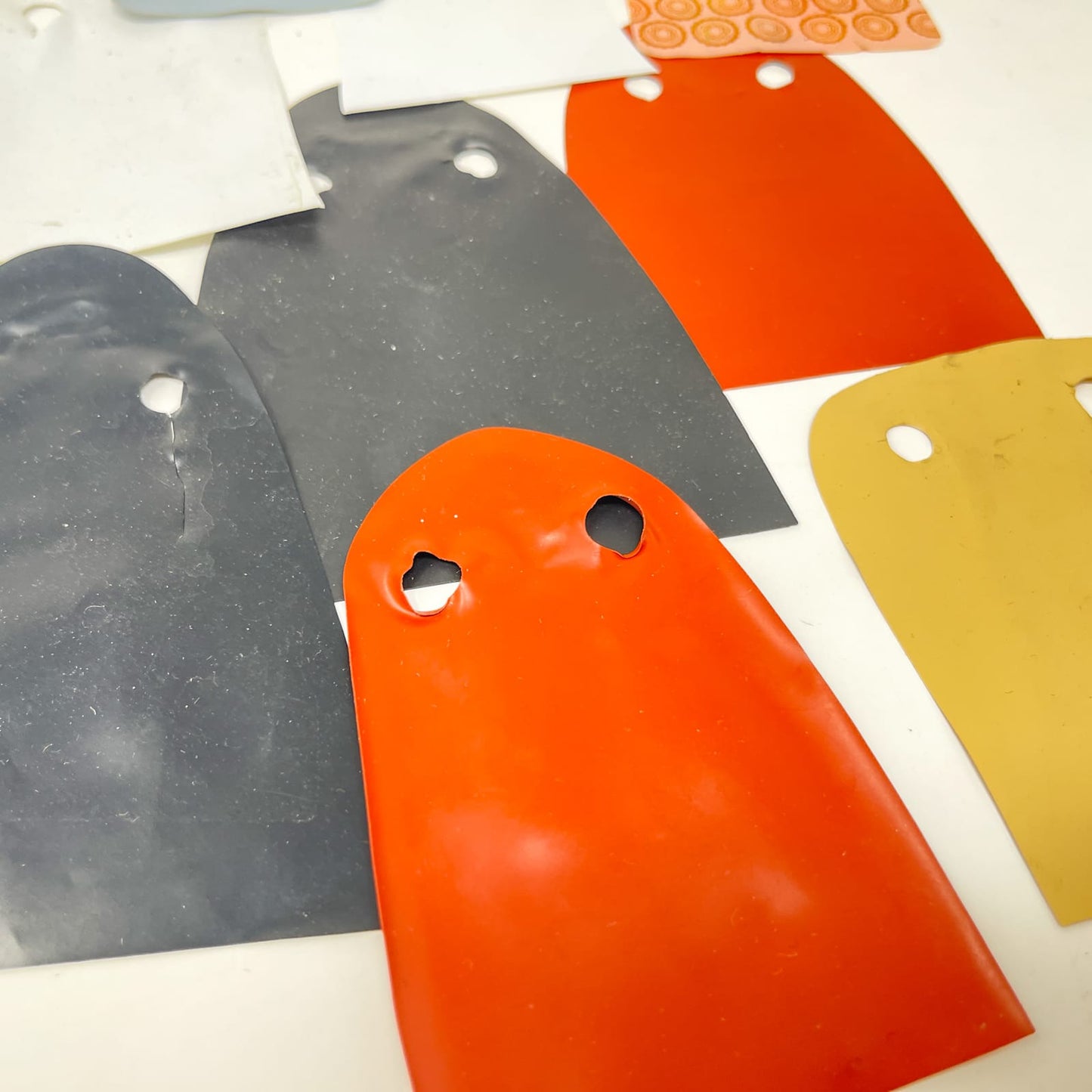 Vintage Kenner Star Wars Vintage Parts & Accessories Damaged Vintage Kenner Star Wars Vinyl Cape Lot