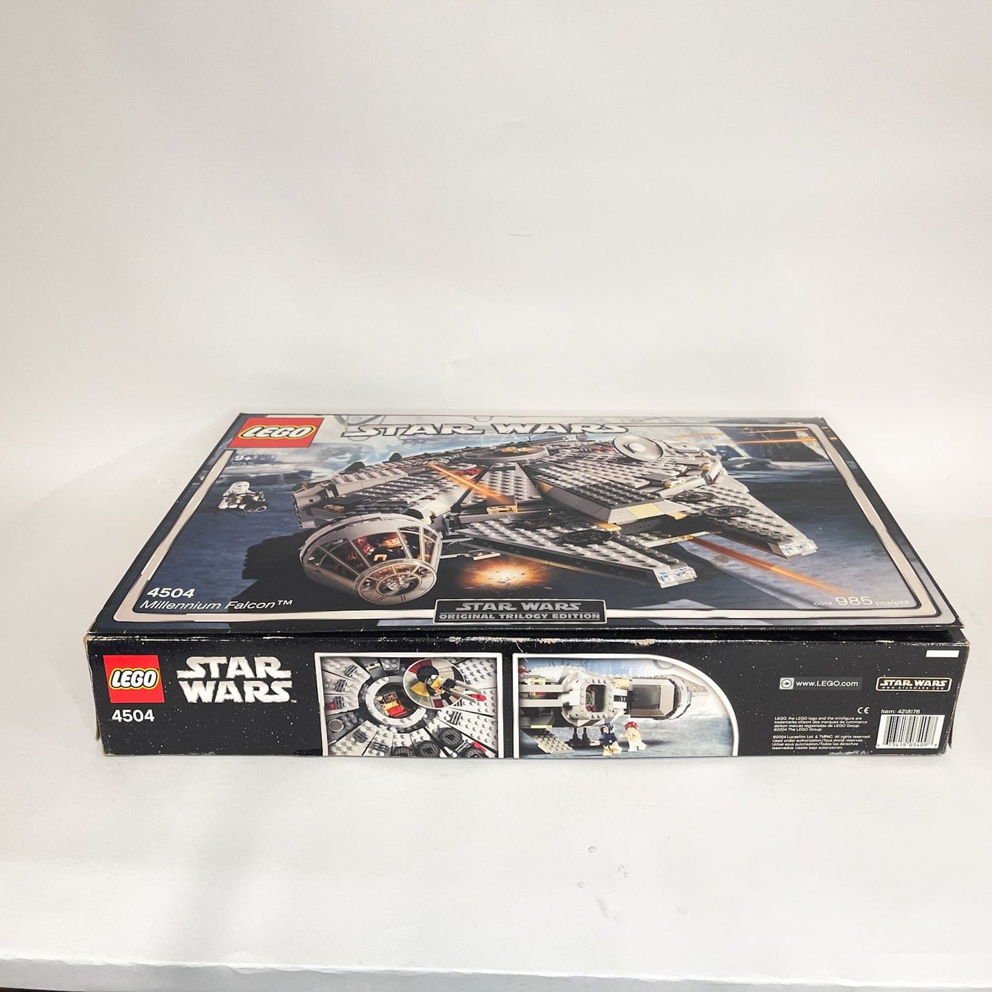 Vintage Lego Star Wars Lego Boxed Lego 4504 Millennium Falcon Original Trilogy box (2004 Retired) - Complete w/ Box