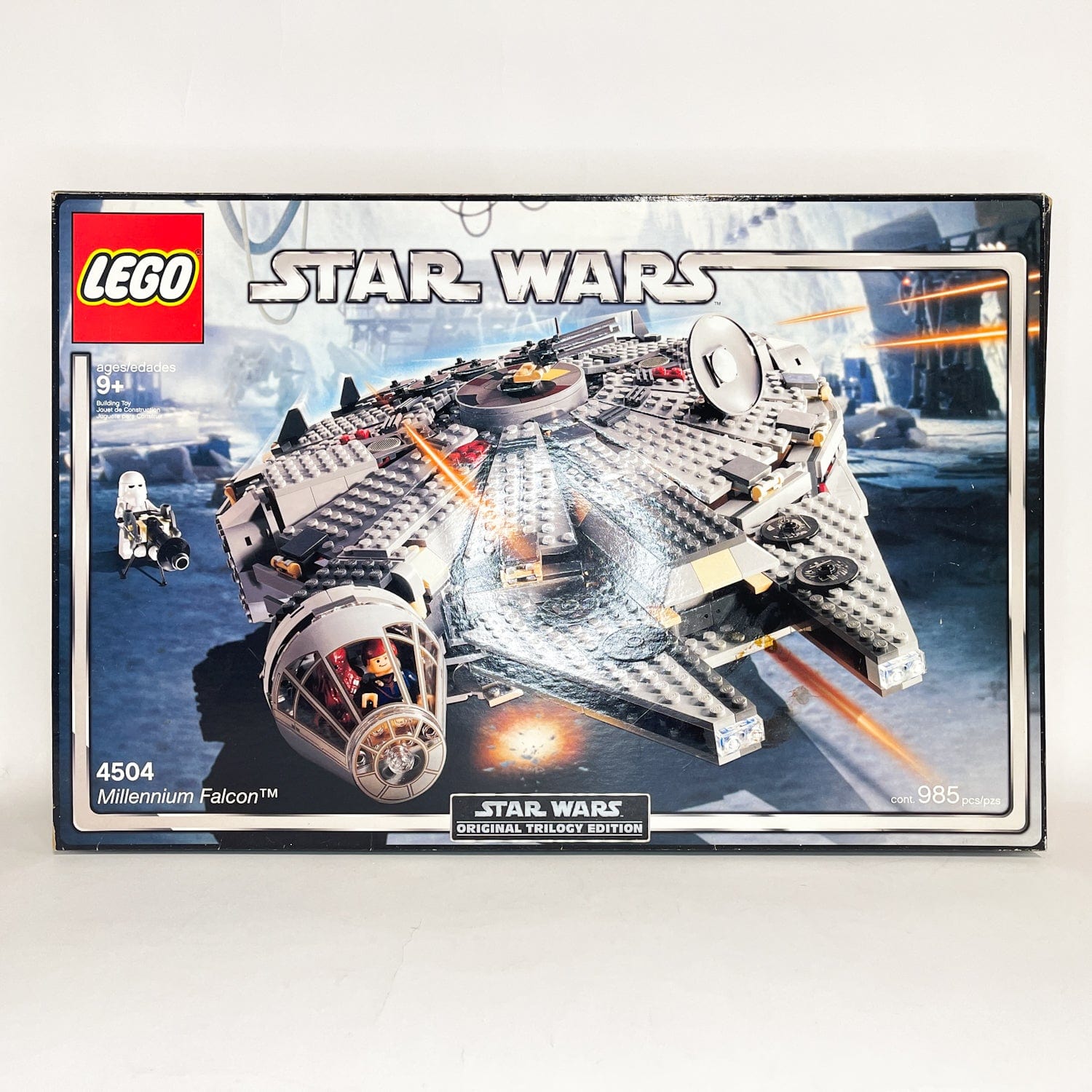 Vintage Lego Star Wars Lego Boxed Lego 4504 Millennium Falcon Original Trilogy box (2004 Retired) - Complete w/ Box