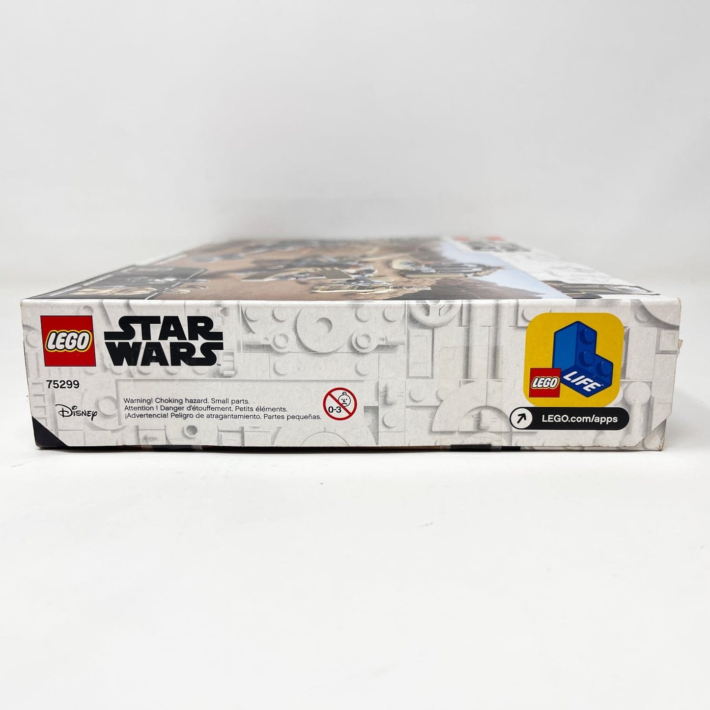 Vintage Lego Star Wars Lego Boxed Lego 75299 - Trouble on Tatooine  (Retired)