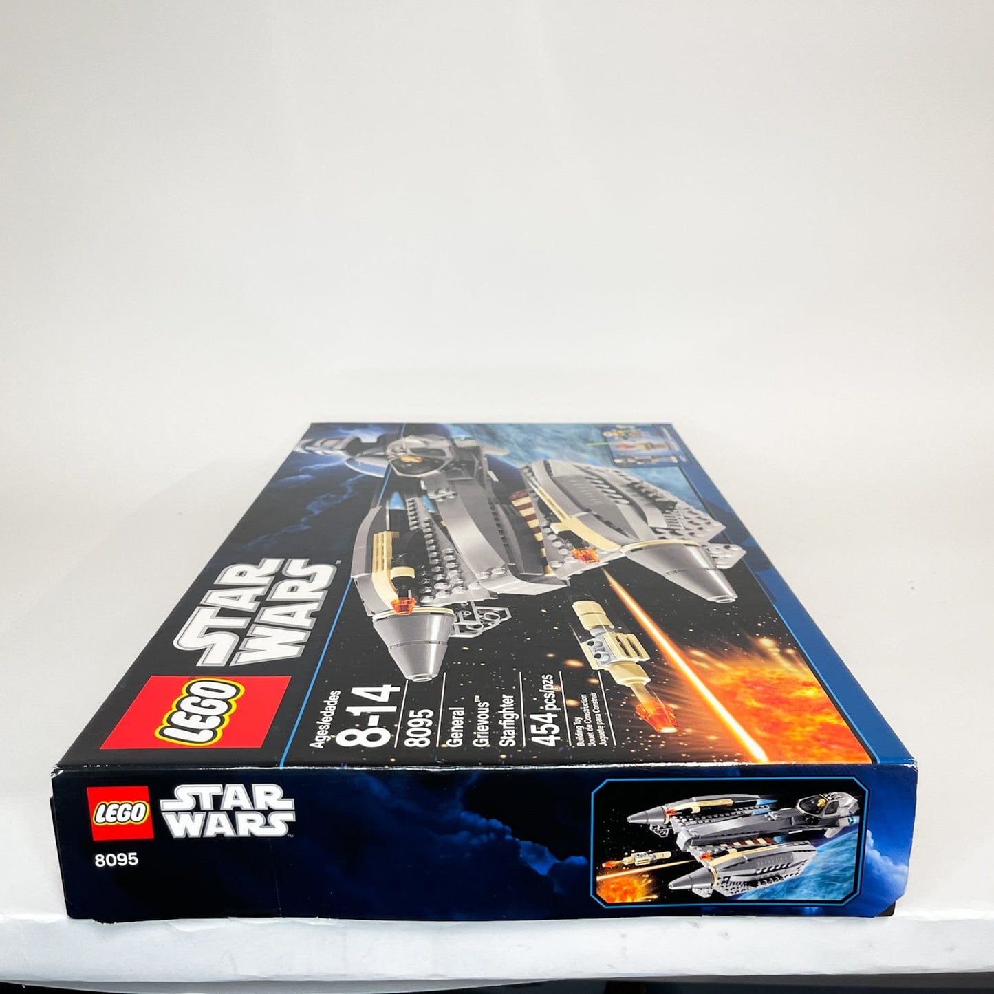 Vintage Lego Star Wars Lego Boxed Lego 8095 General Grievous' Starfighter (2010 Retired) - Complete w/ Box