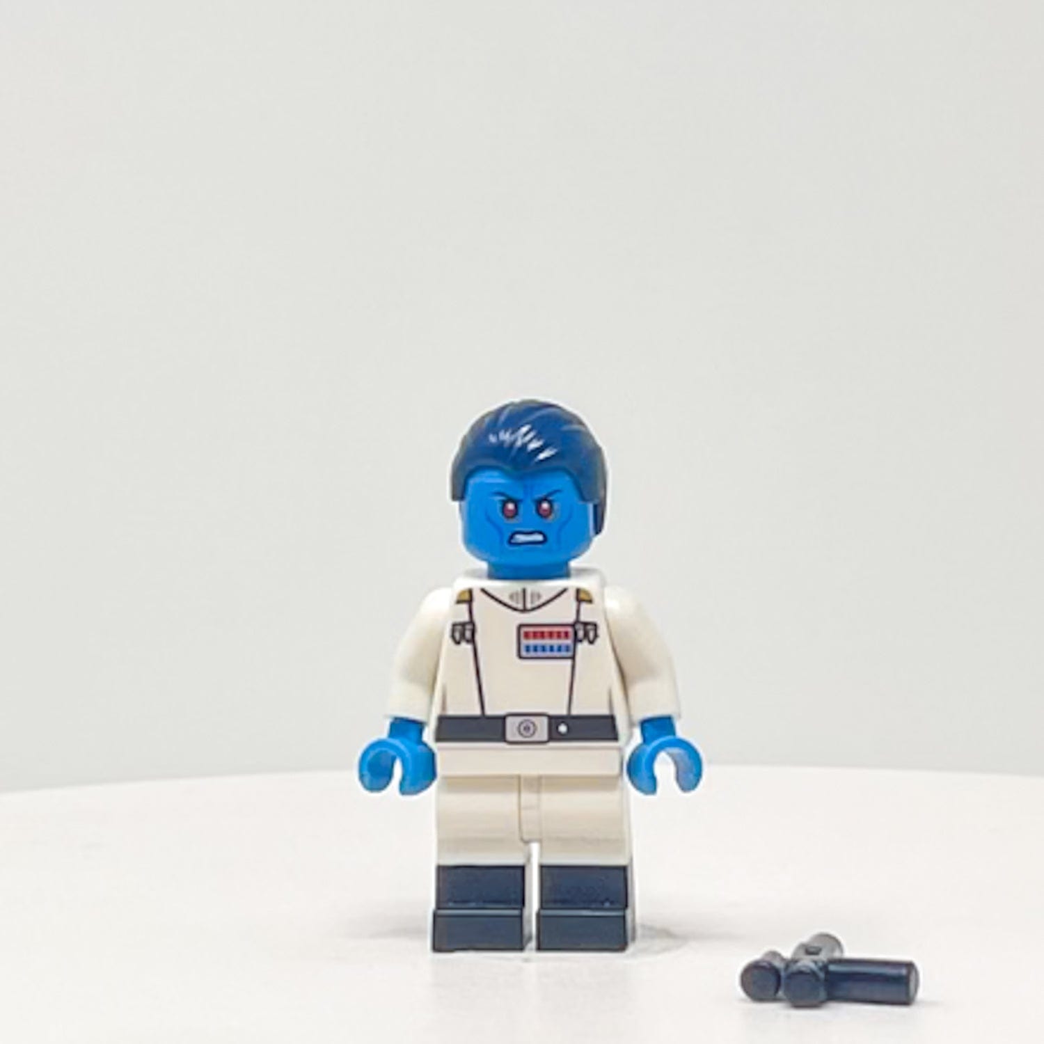 Star wars Grand top Admiral Thrawn minifigure