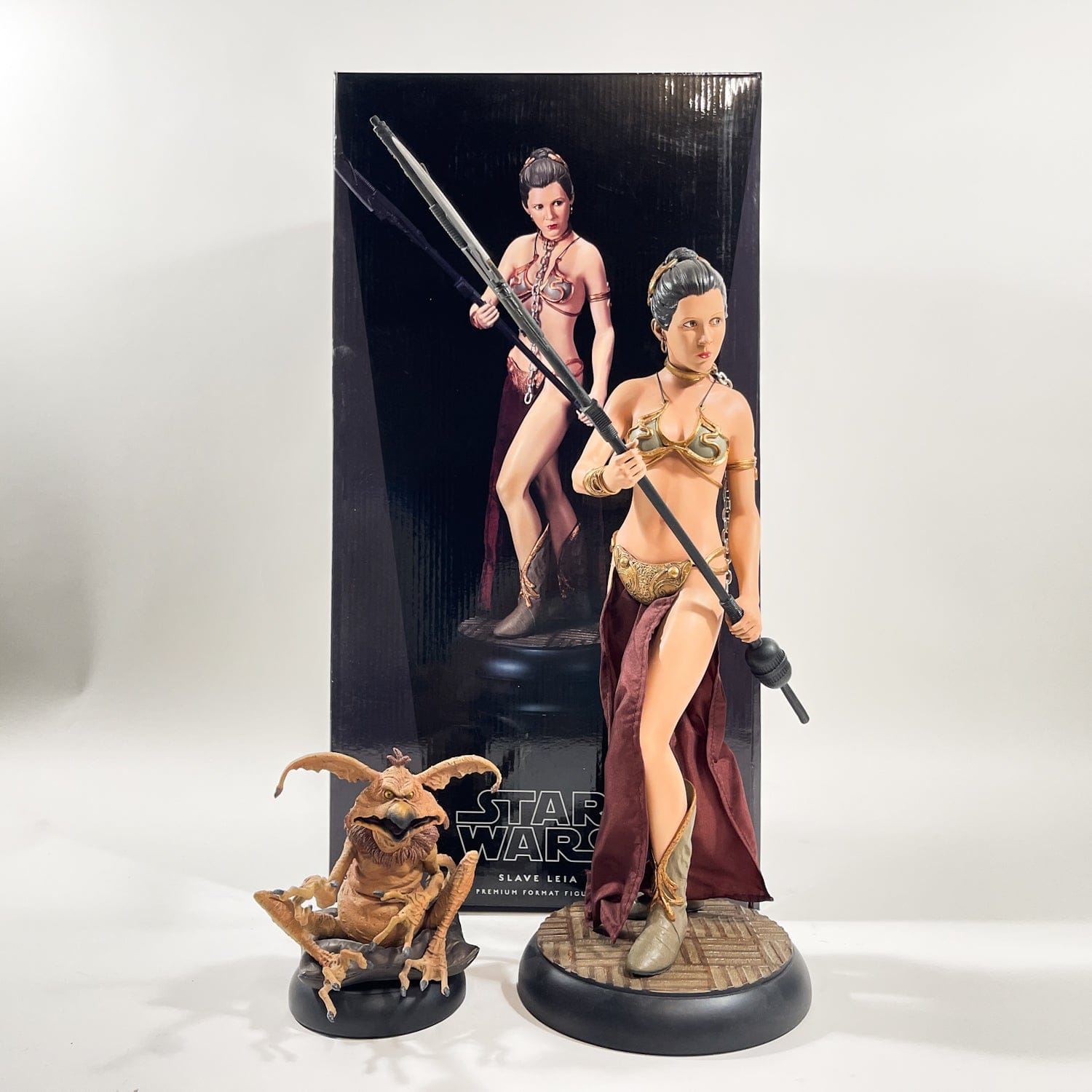 Vintage SIDESHOW Star Wars Slave Leia w/ Salacious Crumb - Premium Format Figure - Sideshow Exclusive Edition