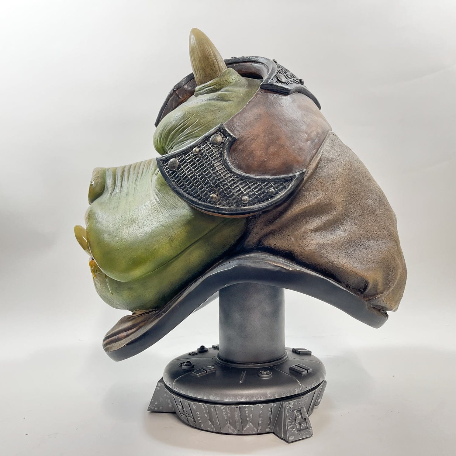 Vintage SIDESHOW Star Wars Statues & Busts Gamorrean Guard 1:1 Life-Size Bust - Sideshow