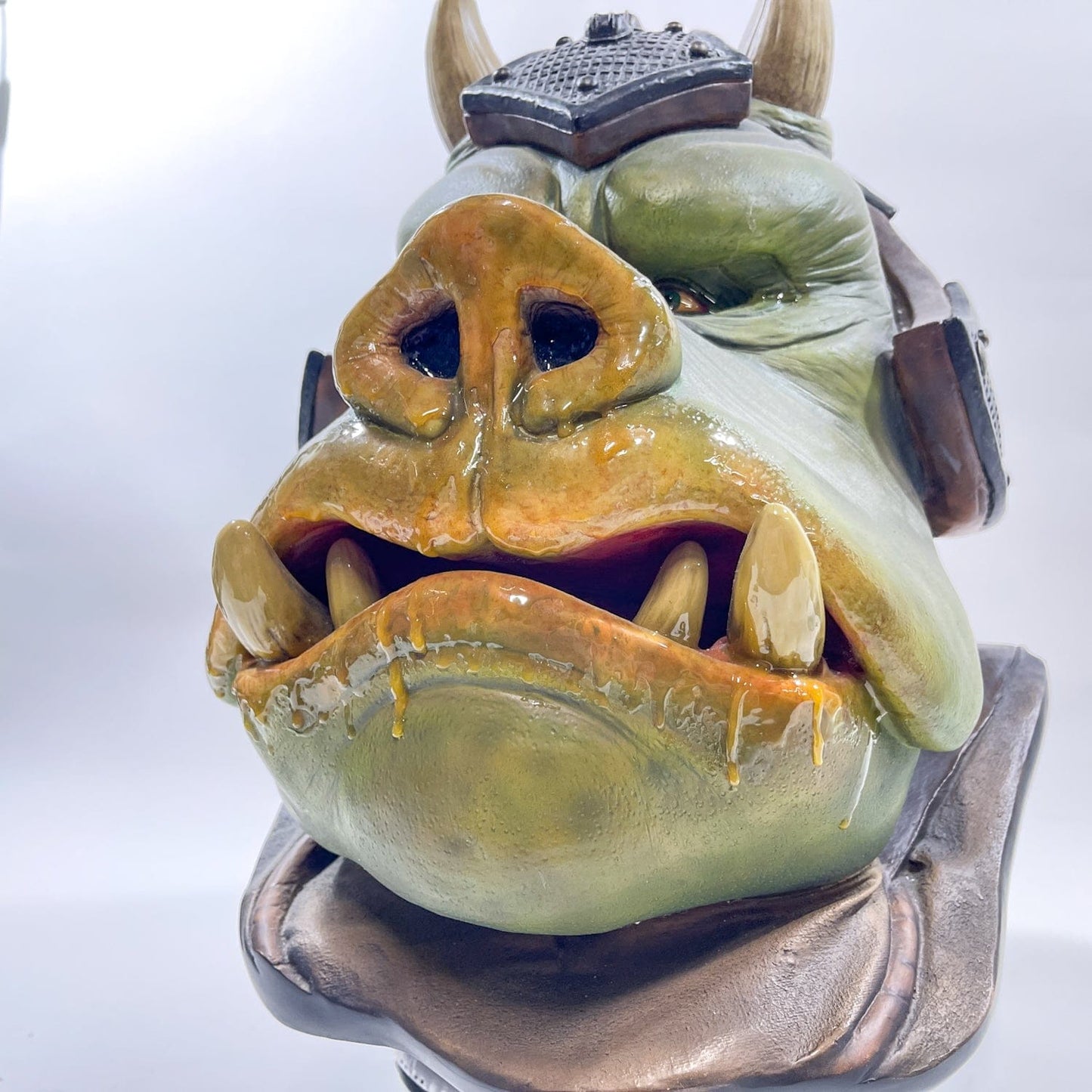 Vintage SIDESHOW Star Wars Statues & Busts Gamorrean Guard 1:1 Life-Size Bust - Sideshow