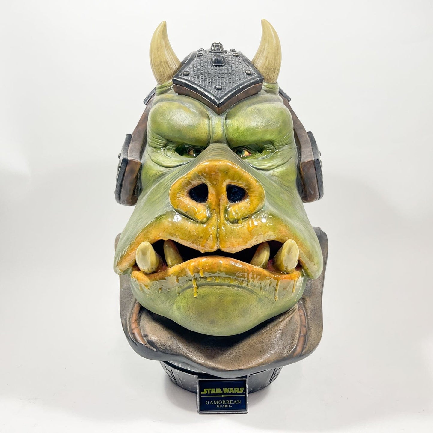 Vintage SIDESHOW Star Wars Statues & Busts Gamorrean Guard 1:1 Life-Size Bust - Sideshow