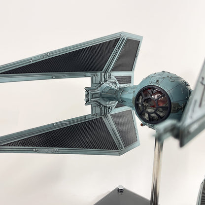 Vintage SIDESHOW Star Wars Statues & Busts TIE Interceptor 1/24 Studio Scale Model - MYC Sculptures (2024)