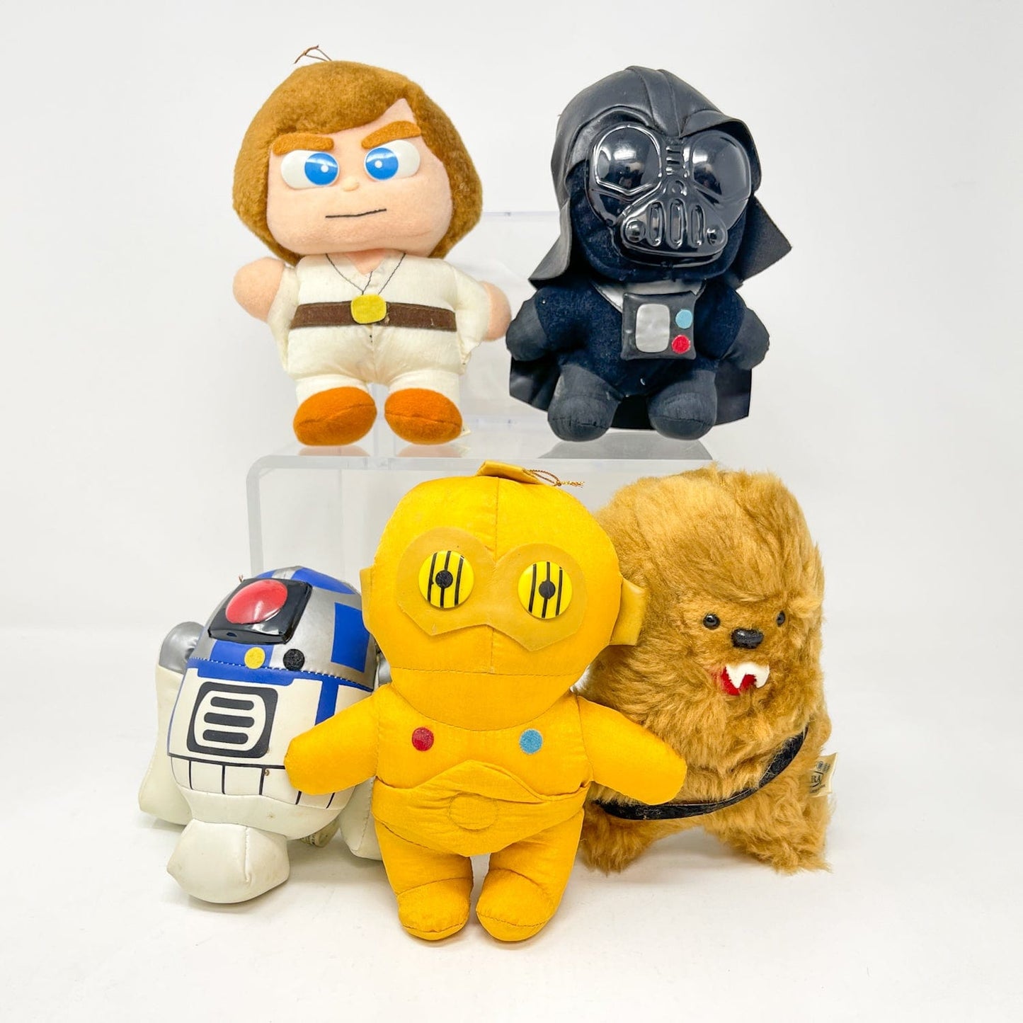 Vintage Takara Star Wars Mid MOC Takara Japan Set of 5 Stuffed Toys - 1992