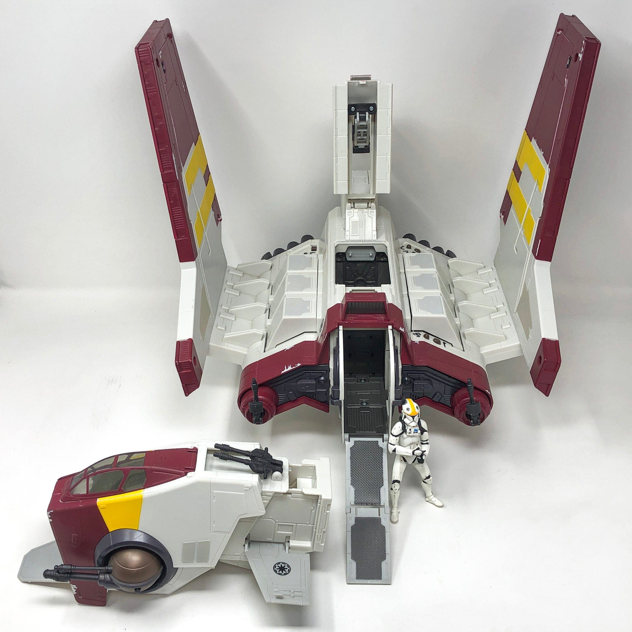 Republic Attack Shuttle Hasbro Clone Wars Star Wars Deluxe Vehicle republic-attack-shuttle-hasbro-clone-wars-star-wars-deluxe-vehicle