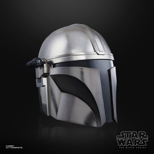 Vintage Hasbro Star Wars Modern MOC The Mandalorian Black Series Helmet