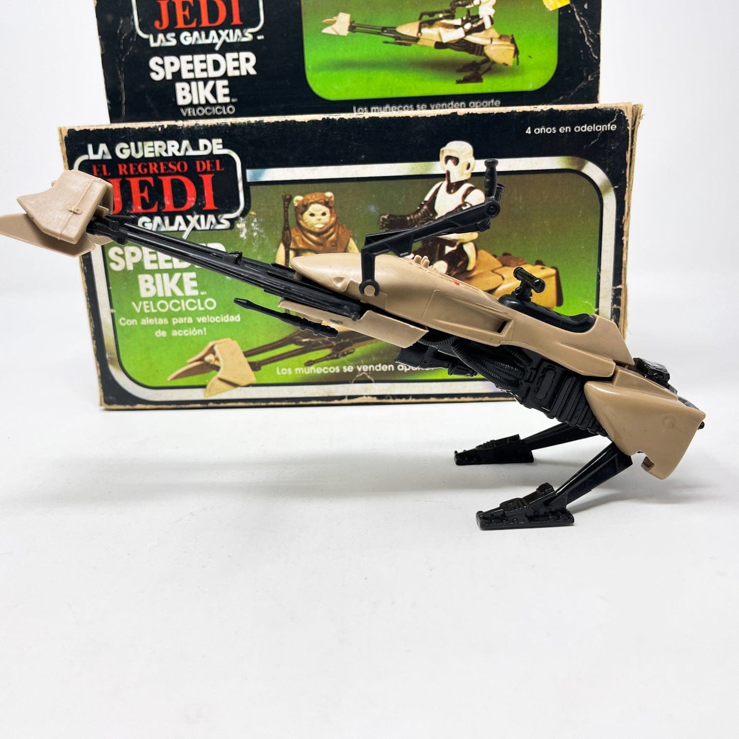 Vintage Kenner Star Wars Vehicle ROTJ Speeder Bike - Lily Ledi in Box